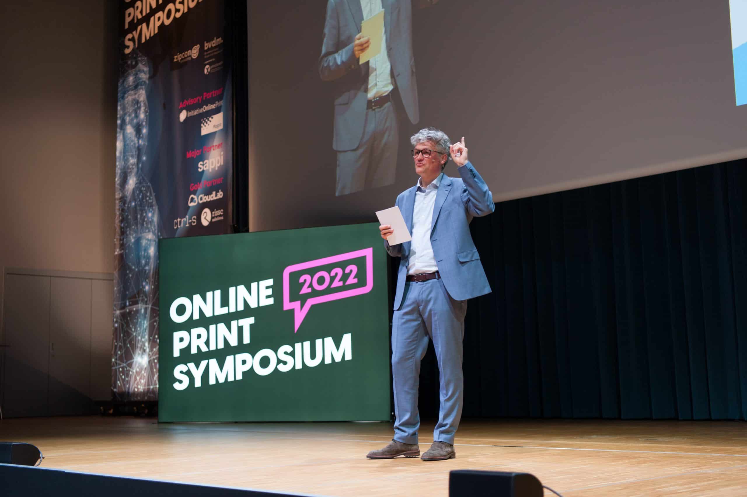 Ramon van Wingerden op het Online Print Symposium 2022 in München