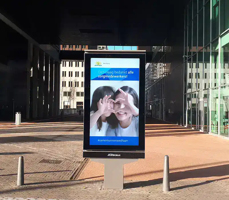 Poster-zorg-Gemeente-Den-Haag-Brandportal-Prindustry-1-1